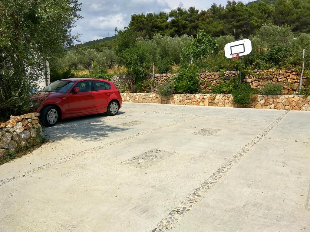 Apartments Pongrac Cres Exterior foto